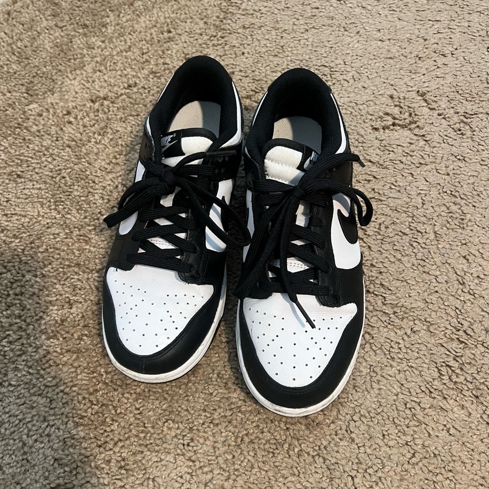 Nike Dunk Low Women’s Size 8